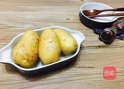 黑胡椒芝士焗土豆泥的做法图解1