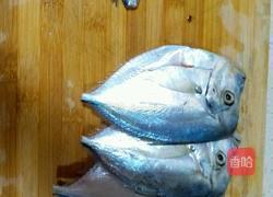 香煎咸鲜扁鱼的做法图解2