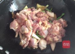 土豆粉皮焖鸡的做法图解5