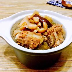 莲藕排骨汤的做法[图]