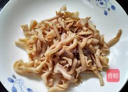 韭菜苔炒鸭肠的做法图解7