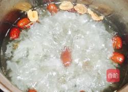 红枣银耳桂圆羹的做法图解4