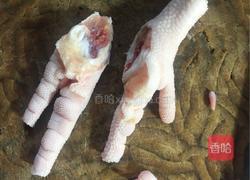 酸辣鸡脚的做法图解3