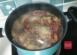 黄豆焖猪脚的做法图解5