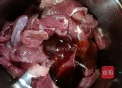 糖醋里脊的做法图解2