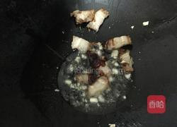 烧腩炒龙须菜的做法图解4