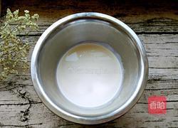 奶油水果蛋糕的做法图解1