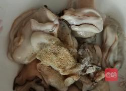 生蚝苦笋煲（川粤菜结合原创）的做法图解2