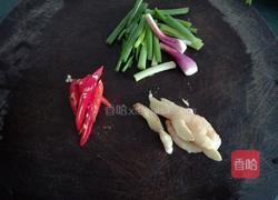 生蚝苦笋煲（川粤菜结合原创）的做法图解5