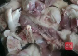 酱香卤猪蹄的做法图解1