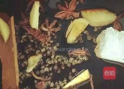 酱香卤猪蹄的做法图解2