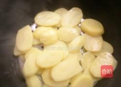 黑胡椒土豆饼的做法图解2