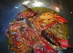油焖麻辣小龙虾的做法图解2