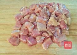 香烤彩椒鸡肉串的做法图解1