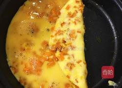 胡萝卜鸡蛋卷的做法图解2