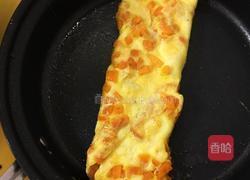 胡萝卜鸡蛋卷的做法图解3