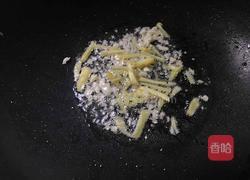 猪肝炒芹菜的做法图解6