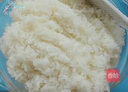 彩虹米蛋糕的做法图解2