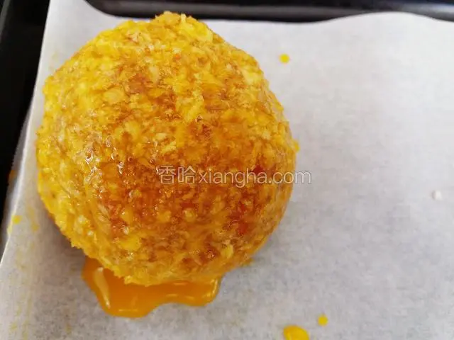 刷上蛋黄液