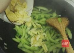 青瓜炒鸡蛋的做法图解6