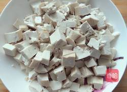 麻辣嫩豆腐的做法图解1