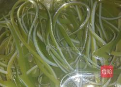 凉拌海带丝的做法图解1