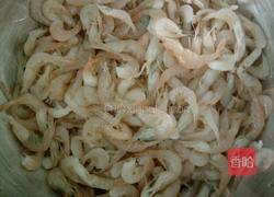 酥炸小河虾的做法图解2