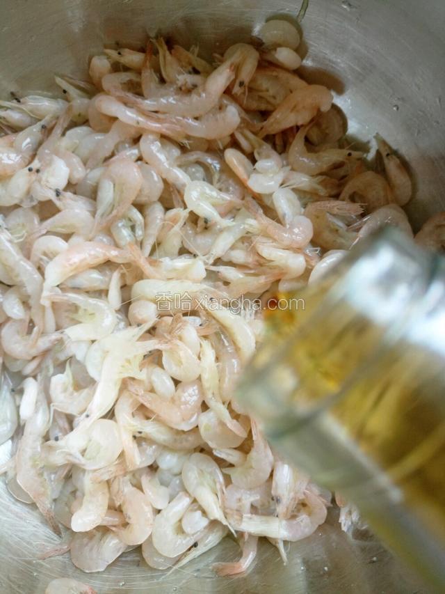 适量的料酒，腌制半个小时！