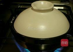 最简单的步骤做一道最鲜美的老干妈鱼头煲(附去腥妙招)的做法图解5