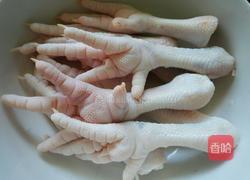 凉拌鸡爪的做法图解1
