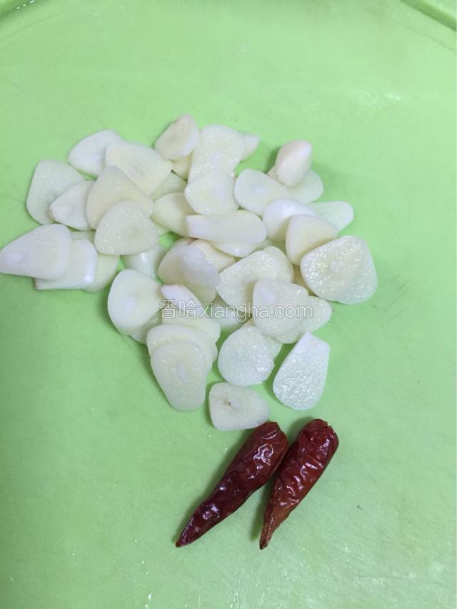 将蒜切片