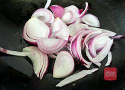 青椒洋葱炒牛杂的做法图解4