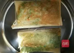 Illustration of how to make pancakes, chives and egg boxes 12