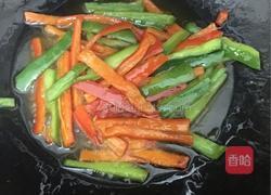 蒜苔炒腊肠的做法图解5