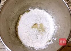 香葱肉松面包卷的做法图解1