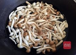 彩椒炒双菇的做法图解3