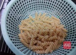 意大利螺旋面的做法图解1