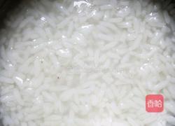 核桃牛奶粥的做法图解4