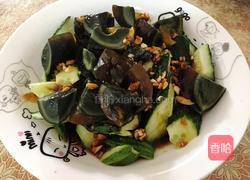 凉拌黄瓜松花蛋的做法图解6