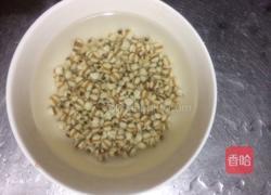 马蹄胡萝卜冬瓜薏米水鸭汤的做法图解3