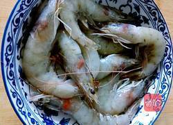 西芹百合炒虾球的做法图解2