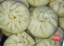 猪肉韭菜包子的做法图解4