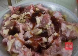 蒜蓉蒸排骨的做法图解2