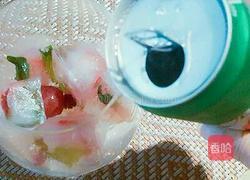 花朵水果冰雪碧特饮的做法图解11