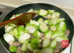 虾仁瘦肉炒丝瓜的做法图解8