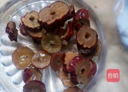 红枣枸杞甜糖水的做法图解3