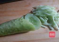 黄瓜拌粉丝的做法图解2