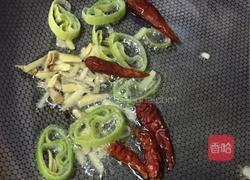 花生仁炒芥干的做法图解10