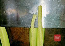 鸡胗炒青瓜的做法图解1