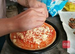 烤肉披萨的做法图解5
